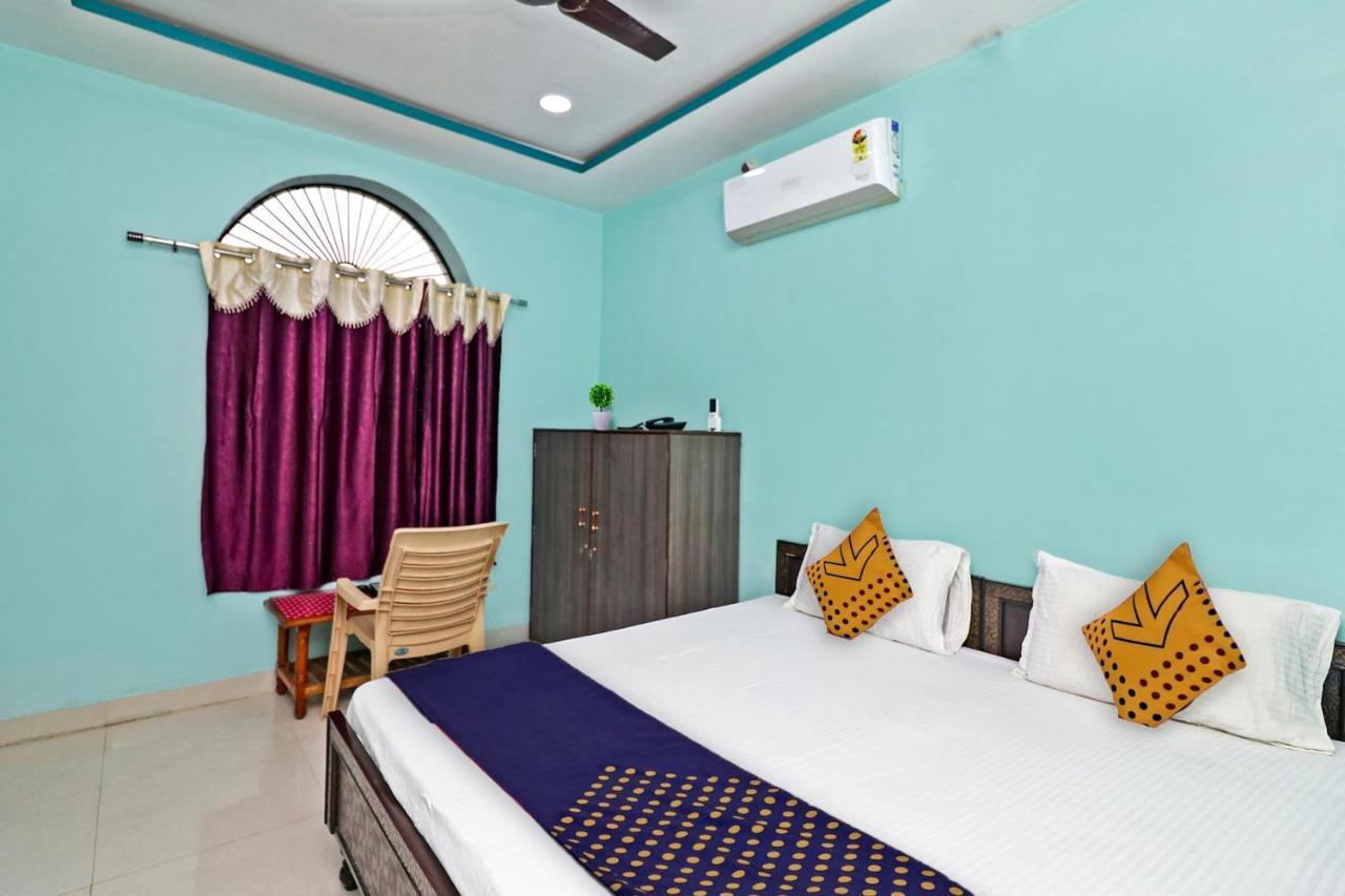 SPOT ON 37040 Hotel Ayushman Palace Bilaspur  Bagian luar foto