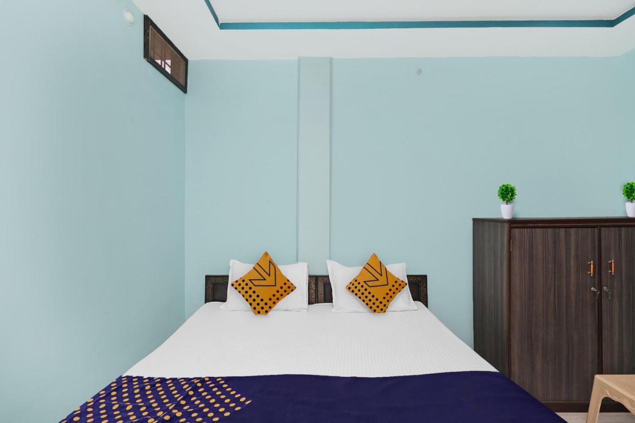 SPOT ON 37040 Hotel Ayushman Palace Bilaspur  Bagian luar foto
